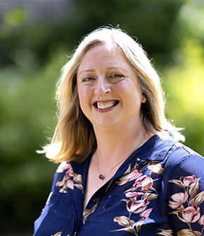 Philippa Mills